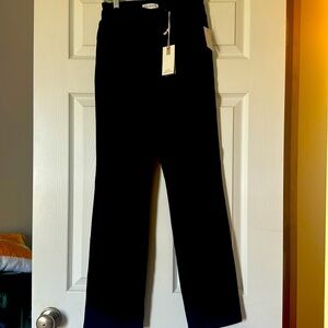 Brand new size 1 GOOD AMERICAN GOOD LEGS straight jeans
